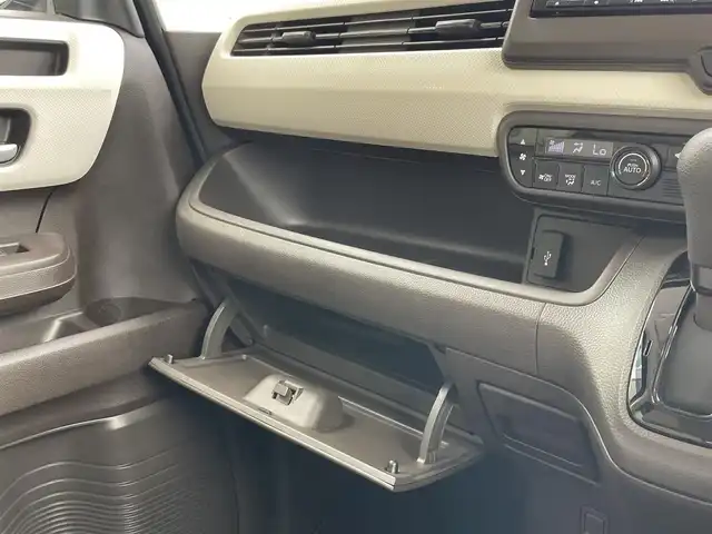 ホンダ Ｎ ＢＯＸ G 静岡県 2022(令4)年 0.3万km プレミアムアガットブラウンP １オーナー　/ホンダセンシング　/純正ナビ　/ワンセグＴＶ　/Ｂカメラ/リアセンサー /両側スライドドア　/オートライト　　/ブレーキホールド　/ステアリングスイッチ/社外ドラレコ　/ＥＴＣ　/スペアキー　/保証書　/取説