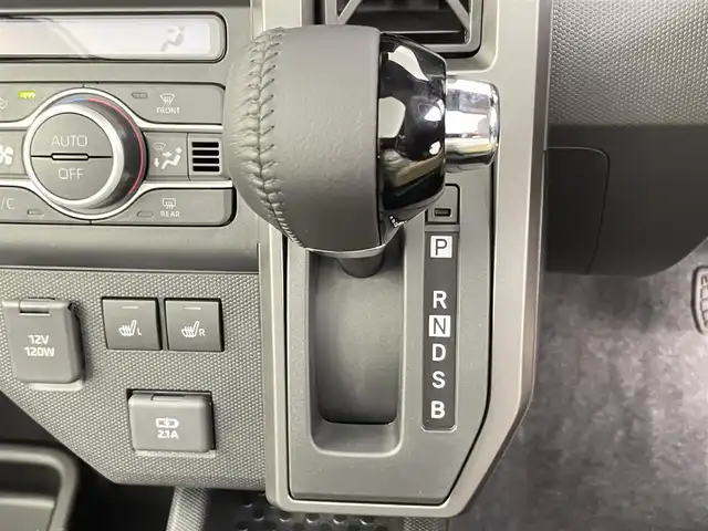 ダイハツ タフト G ダーククロムベンチャー 千葉県 2025(令7)年 0.1千km サンドベージュメタリック 届出済未使用車/登録時走行9km/ガラスルーフ/アイドリングストップ/スマートアシスト/衝突警報機能/衝突回避支援ブレーキ機能/ブレーキ制御付誤発進抑制機能/車線逸脱警報機能/路外逸脱警報機能/ふらつき警報/先行車発進お知らせ機能/標識認識機能/全車速追従機能付オートクルーズコントロール/レーンキープコントロール/シートヒーター前席/オートハイビーム/アダプティブドライビングビーム/電動パーキングブレーキ/オートブレーキホールド/LEDヘッドライト/フォグライト