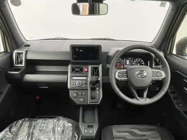 ダイハツ タフト G ダーククロムベンチャー 千葉県 2025(令7)年 0.1千km サンドベージュメタリック 届出済未使用車/登録時走行9km/ガラスルーフ/アイドリングストップ/スマートアシスト/衝突警報機能/衝突回避支援ブレーキ機能/ブレーキ制御付誤発進抑制機能/車線逸脱警報機能/路外逸脱警報機能/ふらつき警報/先行車発進お知らせ機能/標識認識機能/全車速追従機能付オートクルーズコントロール/レーンキープコントロール/シートヒーター前席/オートハイビーム/アダプティブドライビングビーム/電動パーキングブレーキ/オートブレーキホールド/LEDヘッドライト/フォグライト