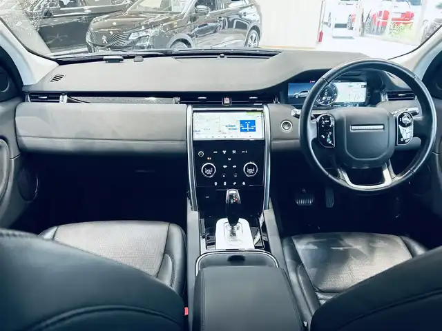ランドローバー ランドローバー ディスカバリースポーツ　S 大阪府 2020(令2)年 2.6万km 白 黒革/パワーシート/シートヒーター/ステアリングヒーター/純正ナビ/TV/360度カメラ/applecarplay/ACC/ブラインドスポット/純正18インチAW/電動リアゲート