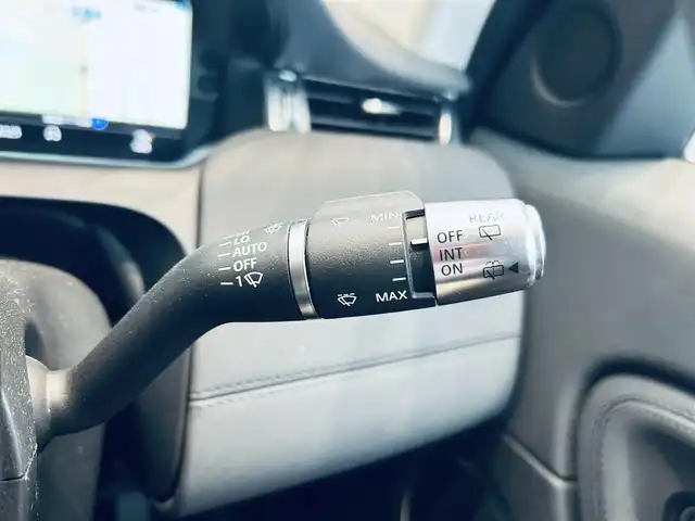 ランドローバー ランドローバー ディスカバリースポーツ　S 大阪府 2020(令2)年 2.6万km 白 黒革/パワーシート/シートヒーター/ステアリングヒーター/純正ナビ/TV/360度カメラ/applecarplay/ACC/ブラインドスポット/純正18インチAW/電動リアゲート