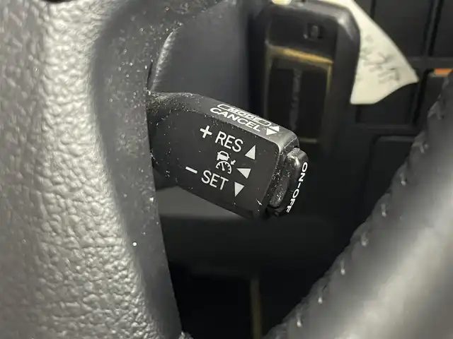 トヨタ ヴェルファイア Z Aエディション 福島県 2017(平29)年 5.3万km ホワイトパールクリスタルシャイン 衝突被害軽減システム　/メモリナビゲーション　/【AM/FM/DVD/CD/Bluetooth/フルセグ】/・フリップダウンモニター　/ＥＴＣ　/バックカメラ　/サンルーフ　/ドライブレコーダー前後　/ハーフレザーシート　/電動リアゲート　/両側パワースライドドア　/オットマン　/プッシュスタート/・スマートキー/LEDライト/・オートライト/・フォグライト/ステアリングスイッチ/・革巻きステアリング/・チルトステアリング/電子パーキング/・ブレーキホールド/