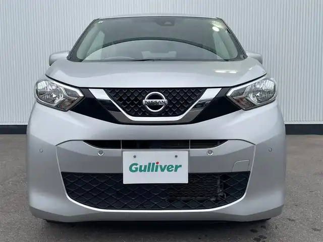 日産 デイズ S 大分県 2020(令2)年 10.1万km スターリングシルバーM 純正メモリナビ/ＥＴＣ/インテリジェントエマージェンシーブレーキ/車線逸脱警報/踏み間違い衝突防止アシスト/車線逸脱防止支援システム/リモコンキー/アイドリングストップ/コーナーセンサー/オートライト/純正フロアマット/横滑り防止装置/電動格納ミラー/スペアキー１本