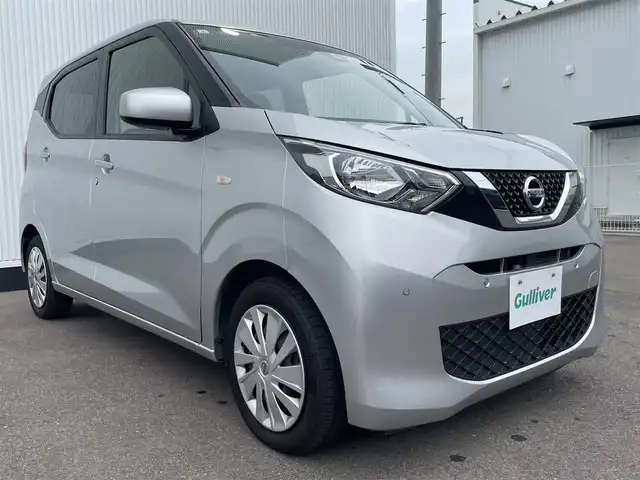 日産 デイズ S 大分県 2020(令2)年 10.1万km スターリングシルバーM 純正メモリナビ/ＥＴＣ/インテリジェントエマージェンシーブレーキ/車線逸脱警報/踏み間違い衝突防止アシスト/車線逸脱防止支援システム/リモコンキー/アイドリングストップ/コーナーセンサー/オートライト/純正フロアマット/横滑り防止装置/電動格納ミラー/スペアキー１本