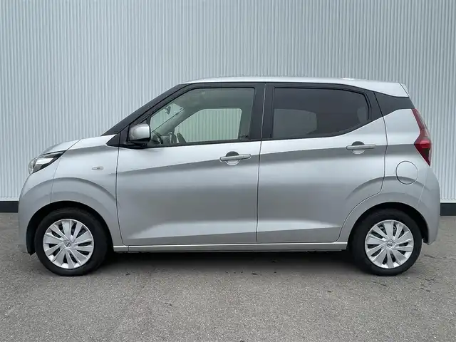 日産 デイズ S 大分県 2020(令2)年 10.1万km スターリングシルバーM 純正メモリナビ/ＥＴＣ/インテリジェントエマージェンシーブレーキ/車線逸脱警報/踏み間違い衝突防止アシスト/車線逸脱防止支援システム/リモコンキー/アイドリングストップ/コーナーセンサー/オートライト/純正フロアマット/横滑り防止装置/電動格納ミラー/スペアキー１本