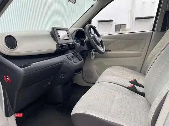 日産 デイズ S 大分県 2020(令2)年 10.1万km スターリングシルバーM 純正メモリナビ/ＥＴＣ/インテリジェントエマージェンシーブレーキ/車線逸脱警報/踏み間違い衝突防止アシスト/車線逸脱防止支援システム/リモコンキー/アイドリングストップ/コーナーセンサー/オートライト/純正フロアマット/横滑り防止装置/電動格納ミラー/スペアキー１本