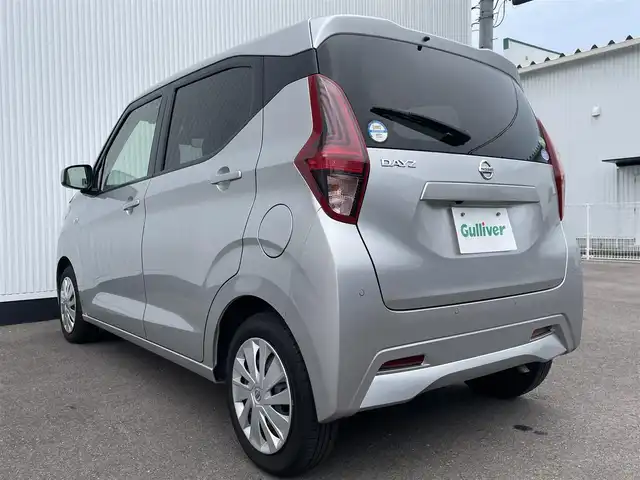 日産 デイズ S 大分県 2020(令2)年 10.1万km スターリングシルバーM 純正メモリナビ/ＥＴＣ/インテリジェントエマージェンシーブレーキ/車線逸脱警報/踏み間違い衝突防止アシスト/車線逸脱防止支援システム/リモコンキー/アイドリングストップ/コーナーセンサー/オートライト/純正フロアマット/横滑り防止装置/電動格納ミラー/スペアキー１本