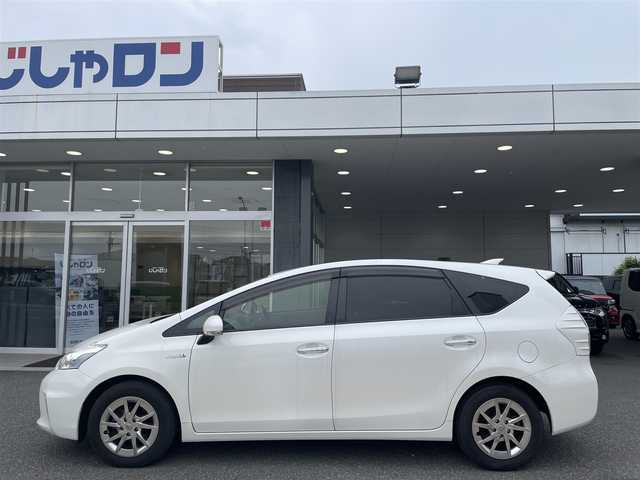 トヨタ プリウス α S チューンブラック 千葉県 2014(平26)年 10万km ホワイトパールクリスタルシャイン (株)IDOMが運営する【じしゃロン八千代店】の自社ローン対象車両になります。こちらは現金またはオートローンご利用時の価格です。自社ローンご希望の方は別途その旨お申付け下さい/純正ナビ（CD・DVD・BT接続可）/フルセグテレビ/バックカメラ/ETC/フォグランプ
