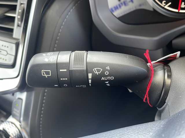 トヨタ ランドクルーザー ZX 鳥取県 2021(令3)年 1.6万km ブラック ワンオーナー/モデリスタエアロ/サンルーフ/JBLプレミアムサウンド/ブラックレザーシート/メーカーナビゲーション/全方位カメラ/オールモード４WD/クロールコントロール/ヘッドアップディスプレイ/本木目インテリアパネル/スマートキーx２個/指紋認定スタートスイッチ/プリクラッシュセーフティ/ブラインドスポットモニタリング/レーンデパーチャーアラート/アダクティブクルーズ/インテリジェンスソナー/オートハイビーム/４ゾーンエアコン/前・サードパワーシート/前・セカンドエアーシート（ヒーター）/サード電動格納シート/ハンドルヒーター/テレスコピックステアリング/パワーテールゲート/AC100V電源/フルセグ・Bluetooth/USB入力/LEDヘッドライト/シーケンシャルターンライト/ビルトイン２０ETC/記録簿R6/10R6/4R5/10R4/10R4/5R3/12/保証書・取説・ナビ取説