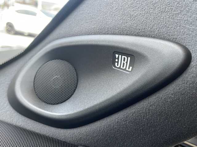 トヨタ ランドクルーザー ZX 鳥取県 2021(令3)年 1.6万km ブラック ワンオーナー/モデリスタエアロ/サンルーフ/JBLプレミアムサウンド/ブラックレザーシート/メーカーナビゲーション/全方位カメラ/オールモード４WD/クロールコントロール/ヘッドアップディスプレイ/本木目インテリアパネル/スマートキーx２個/指紋認定スタートスイッチ/プリクラッシュセーフティ/ブラインドスポットモニタリング/レーンデパーチャーアラート/アダクティブクルーズ/インテリジェンスソナー/オートハイビーム/４ゾーンエアコン/前・サードパワーシート/前・セカンドエアーシート（ヒーター）/サード電動格納シート/ハンドルヒーター/テレスコピックステアリング/パワーテールゲート/AC100V電源/フルセグ・Bluetooth/USB入力/LEDヘッドライト/シーケンシャルターンライト/ビルトイン２０ETC/記録簿R6/10R6/4R5/10R4/10R4/5R3/12/保証書・取説・ナビ取説