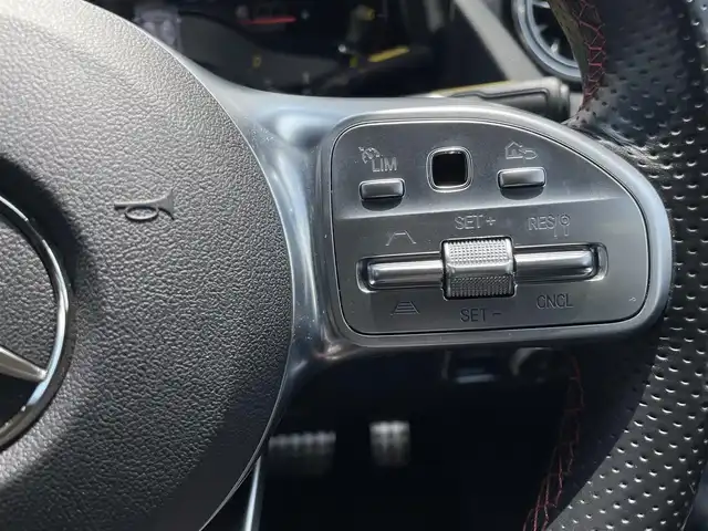 メルセデス・ベンツ ＧＬＡ２００ｄ 4マチック AMGライン 東京都 2021(令3)年 4万km 白 純正ナビ/360°カメラ/ACC/ハーフレザーシート/シートヒーター/ドライブレコーダー/パノラマSR/ETC2.0
