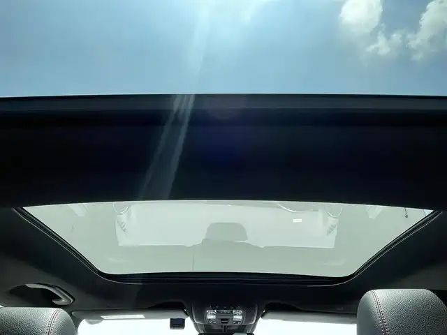 メルセデス・ベンツ ＧＬＡ２００ｄ 4マチック AMGライン 東京都 2021(令3)年 4万km 白 純正ナビ/360°カメラ/ACC/ハーフレザーシート/シートヒーター/ドライブレコーダー/パノラマSR/ETC2.0