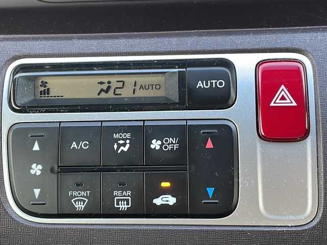 ホンダ Ｎ ＯＮＥ プレミアム ツアラー Lパッケージ 茨城県 2013(平25)年 7.3万km プレミアムホワイトパール パドルシフト/クルーズコントロール/アルミホイール/ドライブレコーダー/純正フロアマット/スマートキー/ETC