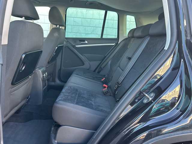 フォルクスワーゲン ティグアン TSI Bモーションテクノロジー 神奈川県 2013(平25)年 5万km ディープブラックパールエフェクト 純正ナビ/（CD/DVD/AM/FM/SD/USB/BT/ワンセグTV)/バックカメラ/前後ドライブレコーダー/ETC/クルーズコントロール/コーナーセンサー/横滑り防止装置/ABS/アイドリングストップ/オートライト/ISOFIX/ルーフレール/純正フロアマット/純正アルミホイール/スペアキー×２/保証書/取扱説明書