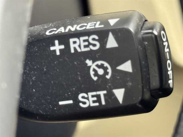 トヨタ ＳＡＩ S Cパッケージ 佐賀県 2014(平26)年 8.4万km ホワイトパールクリスタルシャイン 純正ナビ　/バックカメラ　/クルーズコントロール　/車両接近通報装置　/横滑り防止装置　/盗難防止装置　/パワーシート　/ビルトインＥＴＣ　/ステアリングリモコン　/純正１６インチアルミホイール　/純正フロアマット