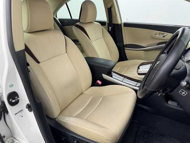 トヨタ ＳＡＩ S Cパッケージ 佐賀県 2014(平26)年 8.4万km ホワイトパールクリスタルシャイン 純正ナビ　/バックカメラ　/クルーズコントロール　/車両接近通報装置　/横滑り防止装置　/盗難防止装置　/パワーシート　/ビルトインＥＴＣ　/ステアリングリモコン　/純正１６インチアルミホイール　/純正フロアマット