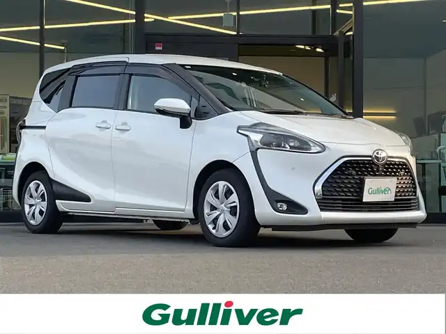トヨタ シエンタ ファンベースG 東京都 2018(平30)年 0.8万km ホワイトパールクリスタルシャイン トヨタセーフティセンス/レーンキープアシスト/プリクラッシュセーフティ/オートハイビーム/純正SDナビ/（フルセグ/Bluetooth/AM/FM/CD/DVD）/パノラミックビューモニター/両側パワースライドドア/ビルトインETC2.0/前後ドライブレコーダー/ステアリングスイッチ/インテリジェントクリアランスソナー