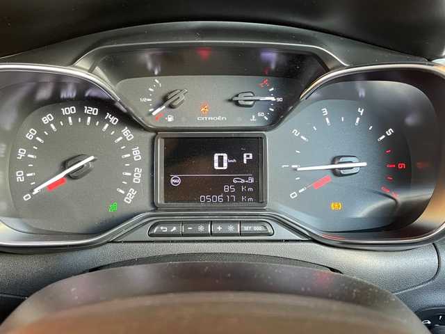 シトロエン Ｃ３ シャイン 愛知県 2019(平31)年 5.1万km アーモンドグリーン 純正ディスプレイオーディオ/ナビ/フルセグTV/バックカメラ/Bluetooth/AppleCarPlay/プッシュスタート/ブラインドスポットモニター/アクティブセーフティブレーキ/クルコン レーンアシスト/純正16インチアルミ