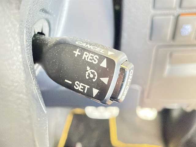 トヨタ ヴェルファイア Z Aエディション ゴールデンアイズ 茨城県 2016(平28)年 7.3万km ホワイトパールクリスタルシャイン サンルーフ/フリップダウンモニター/フロントスポイラー/純正10インチメモリナビ【NSZN-Z66T】/(地デジTV・CD・DVD・BT・ラジオ再生)/クルーズコントロール/ハーフレザーシート/電動リアゲート/バックカメラ/ビルトインETC/オートライト/LEDヘッドライト/純正18inアルミホイール/オートライト/LEDヘッドライト/スマートキー/スペアキー/取扱説明書