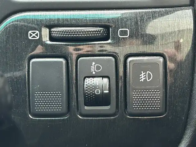 スバル レガシィ ツーリングワゴン GT－B E－tuneⅡ 富山県 2001(平13)年 6.2万km ピュアホワイト 4WD/5MT/カロッツェリアナビ/HIDヘッドランプ/フロントフォグランプ/オートエアコン/MOMO製革巻きステアリング/運転席パワーシート/純正17インチアルミホイール/リモコンキー