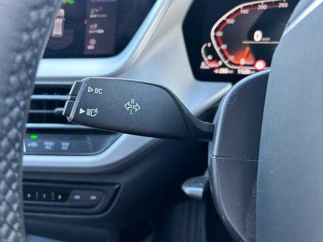 ＢＭＷ ＢＭＷ １１８ｄ プレイ エディションジョイ+ 埼玉県 2020(令2)年 4.9万km アルピンホワイトⅢ 純正HDDナビ/(Bluetooth/USB/CD/DVD)/ＡｐｐｌｅＣａｒＰｌａｙ　/インテリジェントセーフティ/パワーシート/パーキングアシスト/バックカメラ/ワイヤレスチャージ/ミラーＥＴＣ/純正１８インチアルミホイール