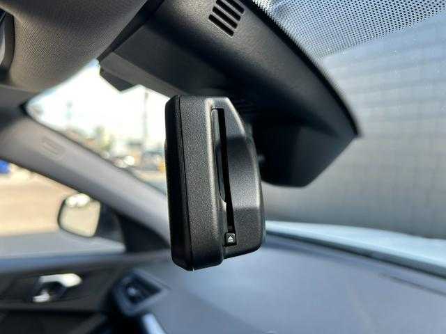 ＢＭＷ ＢＭＷ １１８ｄ プレイ エディションジョイ+ 埼玉県 2020(令2)年 4.9万km アルピンホワイトⅢ 純正HDDナビ/(Bluetooth/USB/CD/DVD)/ＡｐｐｌｅＣａｒＰｌａｙ　/インテリジェントセーフティ/パワーシート/パーキングアシスト/バックカメラ/ワイヤレスチャージ/ミラーＥＴＣ/純正１８インチアルミホイール