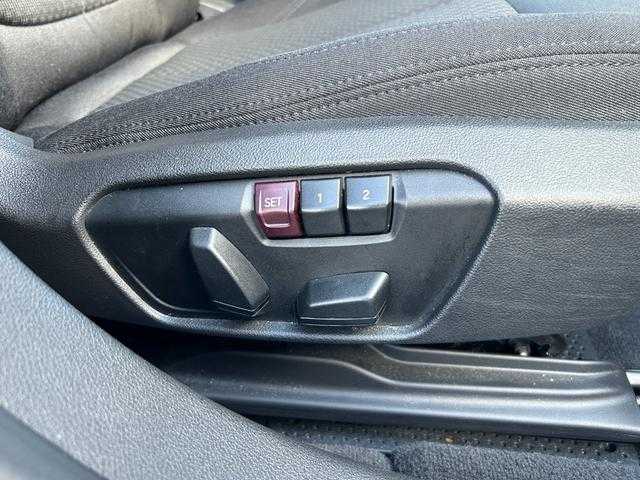 ＢＭＷ ＢＭＷ １１８ｄ プレイ エディションジョイ+ 埼玉県 2020(令2)年 4.9万km アルピンホワイトⅢ 純正HDDナビ/(Bluetooth/USB/CD/DVD)/ＡｐｐｌｅＣａｒＰｌａｙ　/インテリジェントセーフティ/パワーシート/パーキングアシスト/バックカメラ/ワイヤレスチャージ/ミラーＥＴＣ/純正１８インチアルミホイール