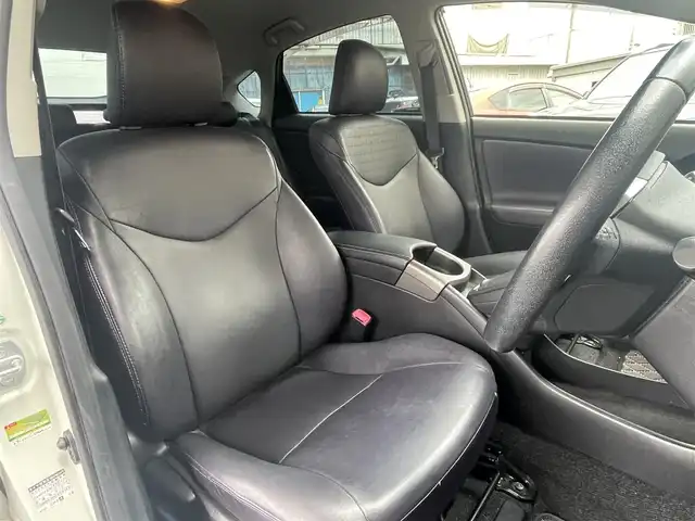 トヨタ プリウス S ツーリングセレ マイコーデ 岐阜県 2013(平25)年 10.4万km ホワイトパールクリスタルシャイン (株)IDOMが運営する【じしゃロン多治見店】の自社ローン専用車両になります。こちらは現金またはオートローンご利用時の価格です。自社ローンご希望の方は別途その旨お申付け下さい。/純正ディーラーOPナビ/（Bluetooth、DVD、フルセグテレビ）/バックカメラ/ステアリングリモコン/ドライブレコーダー（HDR360G）/社外レーダー/コーナーセンサー/LEDヘッドライト/オートライト/フォグランプ