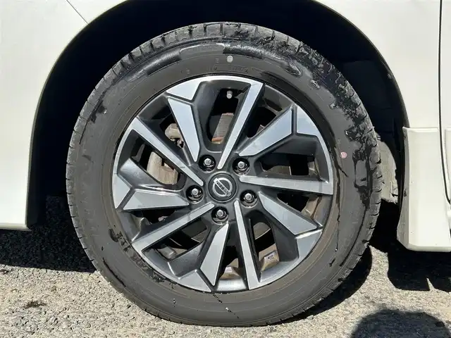 日産 セレナ ハイウェイスター V 宮城県 2020(令2)年 6.1万km ブリリアントホワイトパール /ワンオーナー//純正メモリナビ//CD/DVD/SD/BT/USB/フルセグテレビ//純正フリップダウンモニター//両側パワースライドドア//左側ハンズフリースライドドア//クルーズコントロール//アラウンドビューモニター//エマージェンシーブレーキ//ブラインドスポットモニター//ビルトインETC//HID//スマートキーx2//保証書/取扱説明書/ディーラー点検記録簿