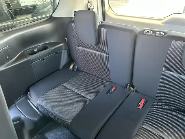 日産 セレナ ハイウェイスター V 宮城県 2020(令2)年 6.1万km ブリリアントホワイトパール /ワンオーナー//純正メモリナビ//CD/DVD/SD/BT/USB/フルセグテレビ//純正フリップダウンモニター//両側パワースライドドア//左側ハンズフリースライドドア//クルーズコントロール//アラウンドビューモニター//エマージェンシーブレーキ//ブラインドスポットモニター//ビルトインETC//HID//スマートキーx2//保証書/取扱説明書/ディーラー点検記録簿