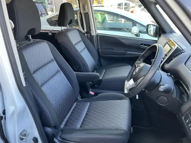 日産 セレナ ハイウェイスター V 宮城県 2020(令2)年 6.1万km ブリリアントホワイトパール /ワンオーナー//純正メモリナビ//CD/DVD/SD/BT/USB/フルセグテレビ//純正フリップダウンモニター//両側パワースライドドア//左側ハンズフリースライドドア//クルーズコントロール//アラウンドビューモニター//エマージェンシーブレーキ//ブラインドスポットモニター//ビルトインETC//HID//スマートキーx2//保証書/取扱説明書/ディーラー点検記録簿