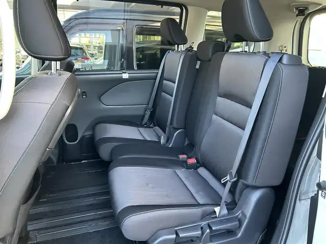 日産 セレナ ハイウェイスター V 宮城県 2020(令2)年 6.1万km ブリリアントホワイトパール /ワンオーナー//純正メモリナビ//CD/DVD/SD/BT/USB/フルセグテレビ//純正フリップダウンモニター//両側パワースライドドア//左側ハンズフリースライドドア//クルーズコントロール//アラウンドビューモニター//エマージェンシーブレーキ//ブラインドスポットモニター//ビルトインETC//HID//スマートキーx2//保証書/取扱説明書/ディーラー点検記録簿