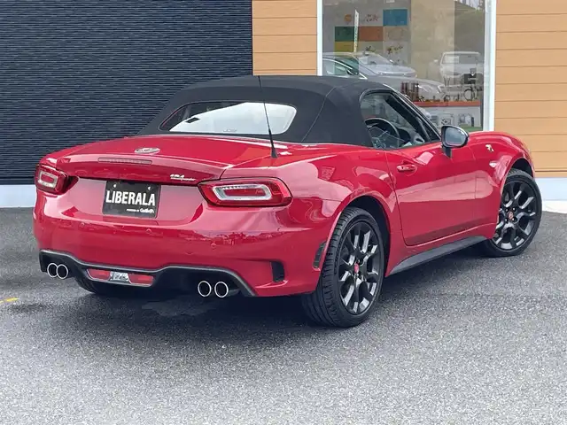 アバルト １２４ スパイダー 栃木県 2020(令2)年 1.8万km 赤 カラーコード「A7V」/レザーナビゲーションパッケージ/├LEDヘッドライト/├革シート/├CD/DVD/TVチューナー/└SDナビゲーション/レコードモンツァマフラー/スマートキー/プッシュスタート/シートヒーター/バックソナー/バックカメラ/ドライブレコーダー/ETC/クルーズコントロール