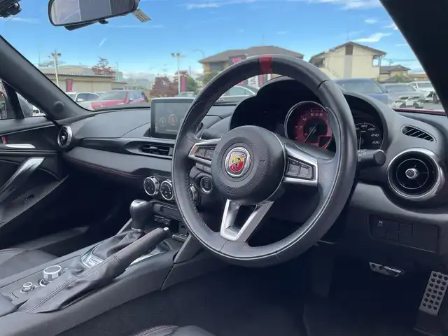 アバルト １２４ スパイダー 栃木県 2020(令2)年 1.8万km 赤 カラーコード「A7V」/レザーナビゲーションパッケージ/├LEDヘッドライト/├革シート/├CD/DVD/TVチューナー/└SDナビゲーション/レコードモンツァマフラー/スマートキー/プッシュスタート/シートヒーター/バックソナー/バックカメラ/ドライブレコーダー/ETC/クルーズコントロール