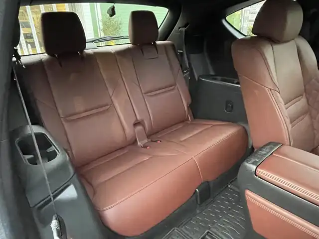 マツダ ＣＸ－８ XD エクスクルーシブモード 埼玉県 2021(令3)年 3.9万km プラチナクォーツメタリック サンルーフ/茶革シート/シートヒーター＆エアシート/パワーシート/BOSEサウンド/純正ナビTV/360度カメラ/前後ドラレコ/パワーバックドア/クリアランスソナー/純正１９インチアルミ/LEDヘッドライト/ヘッドアップディスプレイ/プッシュスタート/スマートキー/レーダークルーズコントロール/保証書付整備手帳/取扱説明書