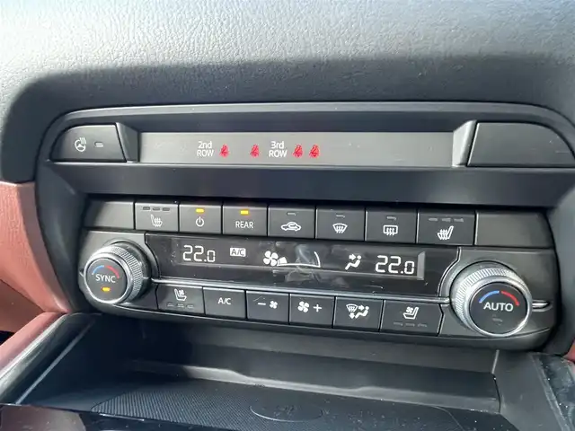 マツダ ＣＸ－８ XD エクスクルーシブモード 埼玉県 2021(令3)年 3.9万km プラチナクォーツメタリック サンルーフ/茶革シート/シートヒーター＆エアシート/パワーシート/BOSEサウンド/純正ナビTV/360度カメラ/前後ドラレコ/パワーバックドア/クリアランスソナー/純正１９インチアルミ/LEDヘッドライト/ヘッドアップディスプレイ/プッシュスタート/スマートキー/レーダークルーズコントロール/保証書付整備手帳/取扱説明書