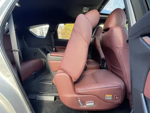 マツダ ＣＸ－８ XD エクスクルーシブモード 埼玉県 2021(令3)年 3.9万km プラチナクォーツメタリック サンルーフ/茶革シート/シートヒーター＆エアシート/パワーシート/BOSEサウンド/純正ナビTV/360度カメラ/前後ドラレコ/パワーバックドア/クリアランスソナー/純正１９インチアルミ/LEDヘッドライト/ヘッドアップディスプレイ/プッシュスタート/スマートキー/レーダークルーズコントロール/保証書付整備手帳/取扱説明書