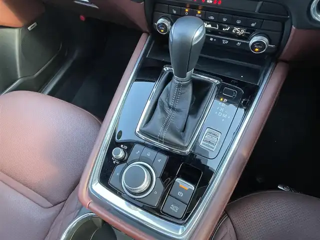 マツダ ＣＸ－８ XD エクスクルーシブモード 埼玉県 2021(令3)年 3.9万km プラチナクォーツメタリック サンルーフ/茶革シート/シートヒーター＆エアシート/パワーシート/BOSEサウンド/純正ナビTV/360度カメラ/前後ドラレコ/パワーバックドア/クリアランスソナー/純正１９インチアルミ/LEDヘッドライト/ヘッドアップディスプレイ/プッシュスタート/スマートキー/レーダークルーズコントロール/保証書付整備手帳/取扱説明書