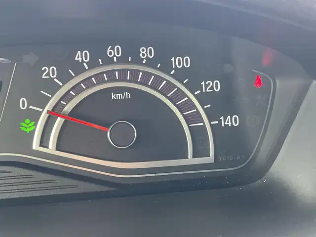 ホンダ Ｎ ＢＯＸ カスタム G L ターボ ホンダセンシング 道央・札幌 2019(令1)年 4.2万km プラチナホワイトパール ・４WD/・ホンダセンシング/・純正ナビ/　CD＆DVD＆BT＆TV/・バックカメラ/・両側パワースライドドア/・ハーフレザーシート/・純正エンジンスターター/・レーダークルーズコントロール/・コーナーセンサー/・レーンキープアシスト/・オートライト/・オートエアコン/・ミラーヒーター/・シートヒーター/・ターボ/・前後ドライブレコーダー/・純正AW＆冬タイヤ積込/・プッシュスタート/・スマートキー/・電動格納ミラー/・社外レーダー/・純正フロアマット/・ドアバイザー/・ウィンカーミラー/・フォグライト/・スペアキー