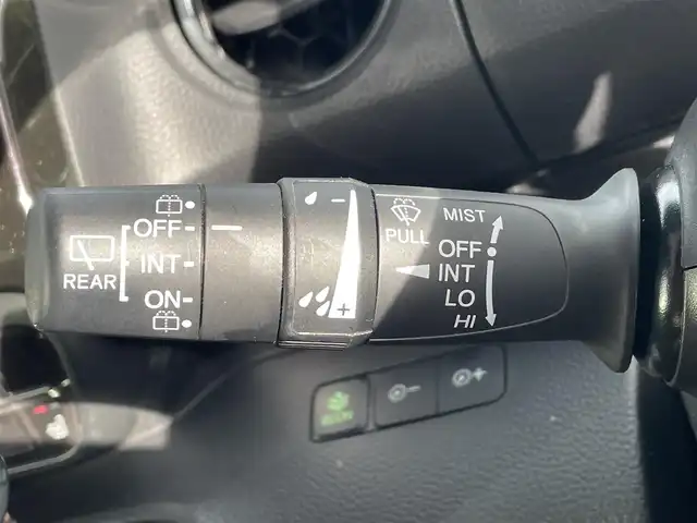 ホンダ Ｎ ＢＯＸ カスタム G L ターボ ホンダセンシング 道央・札幌 2019(令1)年 4.2万km プラチナホワイトパール ・４WD/・ホンダセンシング/・純正ナビ/　CD＆DVD＆BT＆TV/・バックカメラ/・両側パワースライドドア/・ハーフレザーシート/・純正エンジンスターター/・レーダークルーズコントロール/・コーナーセンサー/・レーンキープアシスト/・オートライト/・オートエアコン/・ミラーヒーター/・シートヒーター/・ターボ/・前後ドライブレコーダー/・純正AW＆冬タイヤ積込/・プッシュスタート/・スマートキー/・電動格納ミラー/・社外レーダー/・純正フロアマット/・ドアバイザー/・ウィンカーミラー/・フォグライト/・スペアキー