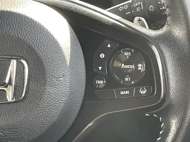 ホンダ Ｎ ＢＯＸ カスタム G L ターボ ホンダセンシング 道央・札幌 2019(令1)年 4.2万km プラチナホワイトパール ・４WD/・ホンダセンシング/・純正ナビ/　CD＆DVD＆BT＆TV/・バックカメラ/・両側パワースライドドア/・ハーフレザーシート/・純正エンジンスターター/・レーダークルーズコントロール/・コーナーセンサー/・レーンキープアシスト/・オートライト/・オートエアコン/・ミラーヒーター/・シートヒーター/・ターボ/・前後ドライブレコーダー/・純正AW＆冬タイヤ積込/・プッシュスタート/・スマートキー/・電動格納ミラー/・社外レーダー/・純正フロアマット/・ドアバイザー/・ウィンカーミラー/・フォグライト/・スペアキー