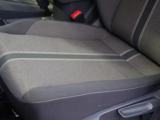 フォルクスワーゲン Ｔ－ロック 埼玉県 2021(令3)年 3.1万km 赤 アダプティブクルーズコントロール/デザインパッケージ/CarPlay/Bluetooth/デジタルメーター/パークセンサー/ブラインドスポットモニター/バックカメラ/Discover Pro/ETC/シートHI/LEDヘッドライト