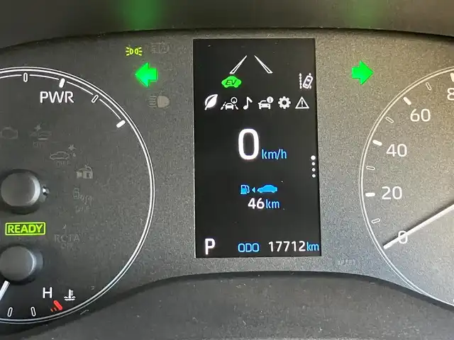 トヨタ ヤリス ハイブリッド X 神奈川県 2022(令4)年 1.8万km アバンギャルドブロンズメタリック ワンオーナー/新車時保証書/取扱説明書/純正ナビ/BT/Miracast/USB/バックカメラ/ETC/トヨタセーフティセンス/レーンキープアシスト/レーダークルーズコントロール/前後クリアランスソナー/前後ドライブレコーダー/オートハイビーム/フロアマット/ドアバイザー/スペアスマートキー