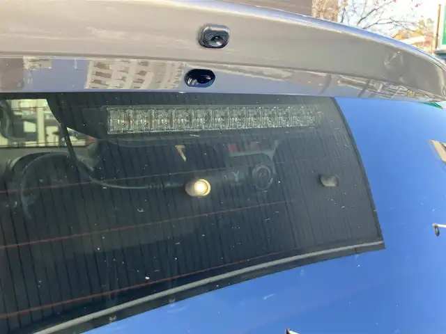 トヨタ ヤリス ハイブリッド X 神奈川県 2022(令4)年 1.8万km アバンギャルドブロンズメタリック ワンオーナー/新車時保証書/取扱説明書/純正ナビ/BT/Miracast/USB/バックカメラ/ETC/トヨタセーフティセンス/レーンキープアシスト/レーダークルーズコントロール/前後クリアランスソナー/前後ドライブレコーダー/オートハイビーム/フロアマット/ドアバイザー/スペアスマートキー