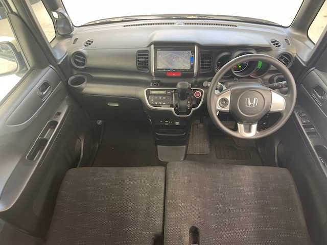 ホンダ Ｎ ＢＯＸ G Lパッケージ 宮城県 2016(平28)年 13.4万km プレミアムホワイトパールⅡ シティブレーキアクティブシステム/誤発進抑制機能/横滑り防止装置/衝突被害軽減システム/純正ナビ/・フルセグTV/・Bluetooth/・CD/USB/・ビルドインETC/・バックカメラ/アイドリングストップ/プッシュスタート/・スマートキー/純正フロアマット/社外スタッドレスタイヤ（VRX2）