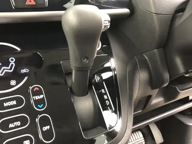 日産 デイズ ルークス ハイウェイスター Xターボ 愛知県 2017(平29)年 1.9万km スパークリングレッド/ブラック 純正ナビ/Bluetooth/フルセグ/片側パワースライドドア/後席サーキュレーター/バックカメラ/ステアリングリモコン/ドライブレコーダー/ETC/純正フロアマット/純正アルミホイール/自動防眩ミラー