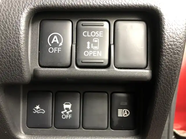 日産 デイズ ルークス ハイウェイスター Xターボ 愛知県 2017(平29)年 1.9万km スパークリングレッド/ブラック 純正ナビ/Bluetooth/フルセグ/片側パワースライドドア/後席サーキュレーター/バックカメラ/ステアリングリモコン/ドライブレコーダー/ETC/純正フロアマット/純正アルミホイール/自動防眩ミラー