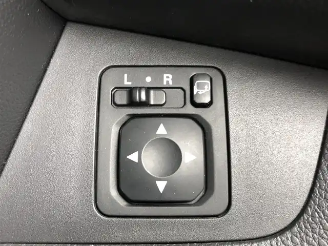 日産 デイズ ルークス ハイウェイスター Xターボ 愛知県 2017(平29)年 1.9万km スパークリングレッド/ブラック 純正ナビ/Bluetooth/フルセグ/片側パワースライドドア/後席サーキュレーター/バックカメラ/ステアリングリモコン/ドライブレコーダー/ETC/純正フロアマット/純正アルミホイール/自動防眩ミラー