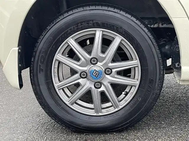 ホンダ Ｎ ＢＯＸ G Lパッケージ 山形県 2013(平25)年 2.5万km ヒダマリアイボリーパール 4WD/スタッドレスタイヤ車載/FM/AM/AUX接続/アイドリングストップ/ABS/横滑り防止装置/パワースライドドア/パワステ/パワーウィンドウ/エンジンスタートボタン/ハロゲンヘッドライト/純正フロアマット/純正ドアバイザー