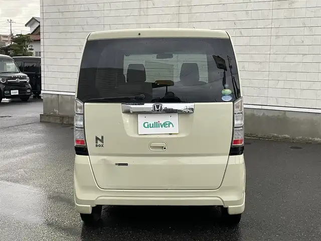 ホンダ Ｎ ＢＯＸ G Lパッケージ 山形県 2013(平25)年 2.5万km ヒダマリアイボリーパール 4WD/スタッドレスタイヤ車載/FM/AM/AUX接続/アイドリングストップ/ABS/横滑り防止装置/パワースライドドア/パワステ/パワーウィンドウ/エンジンスタートボタン/ハロゲンヘッドライト/純正フロアマット/純正ドアバイザー